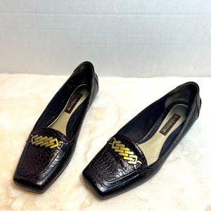 Liz Claiborne Gilmore Women’s shoes, croc- embossed dark brown, 7.5 M, unused